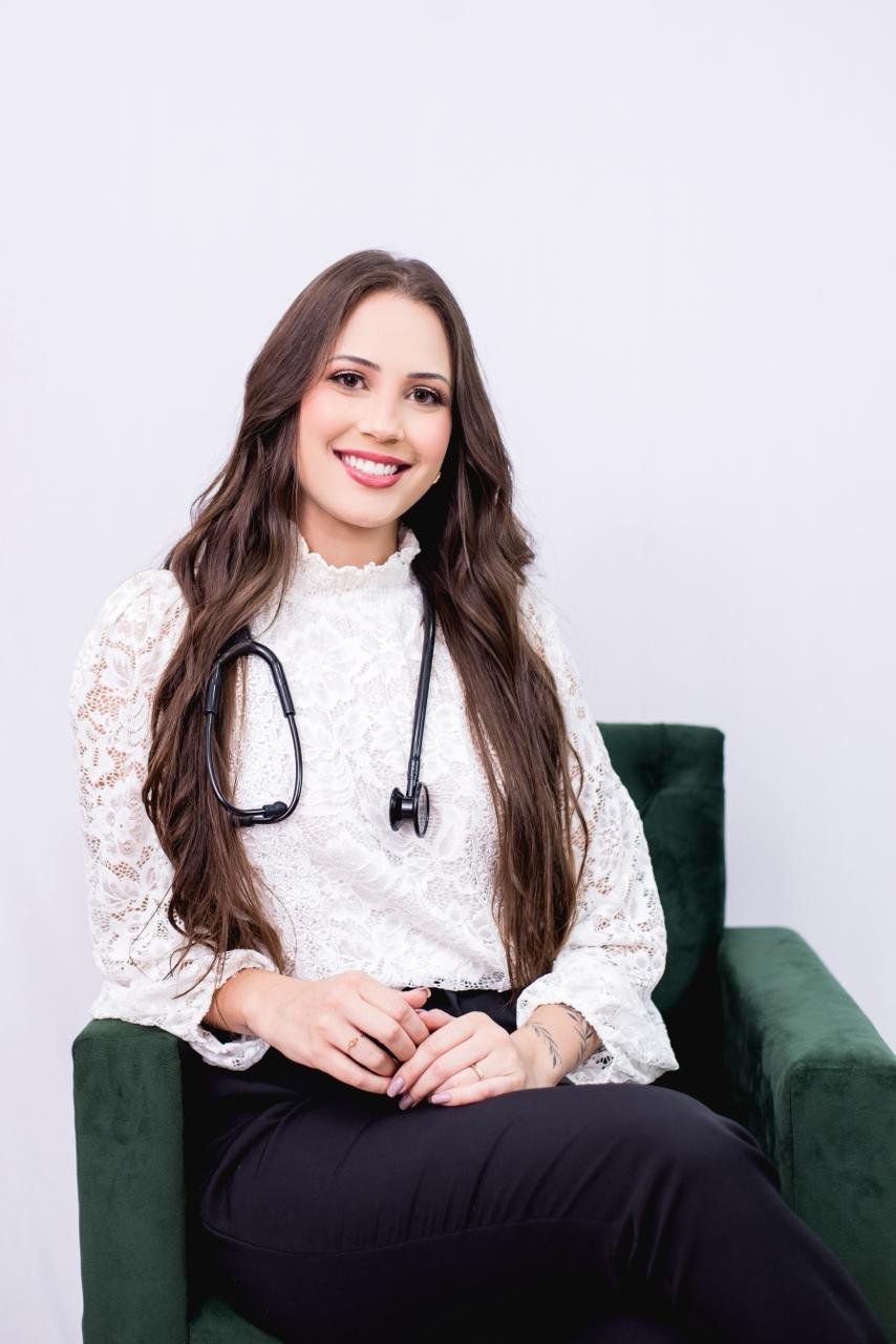 Wyara Gomes - Fisioterapeuta